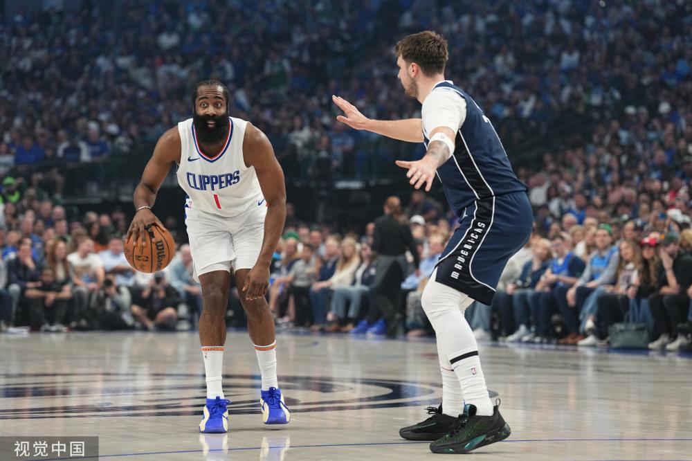 球场表现 球场表现